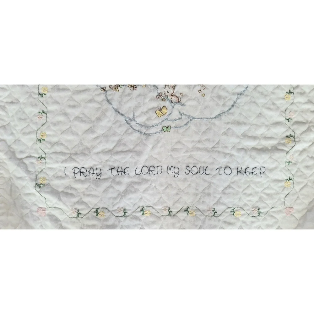 Vintage 1997 Handmade Baby Quilt 33x40 Cross Stitch Now I Lay Me Down Prayer EUC
